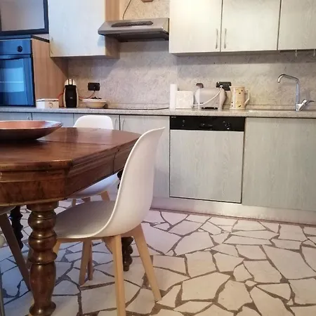 Bed & Breakfast Sotto Le Mura 3*