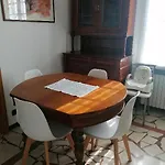 Sotto Le Mura