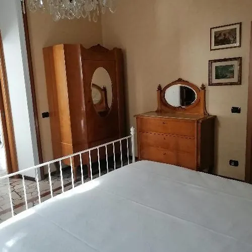 Bed & Breakfast Sotto Le Mura 3*